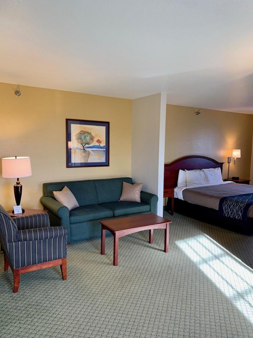 Grandstay Hotel & Suites Becker Buitenkant foto